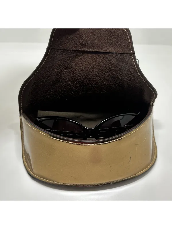 Guess Women's Gradient Black to Clear Oversized Sunglasses with Case and Cloth - Image 12