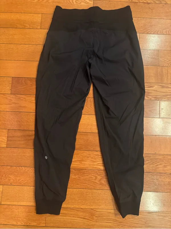 Lululemon Black Dance Studio Mid-Rise Joggers - Size 8 NWOT - Image 4