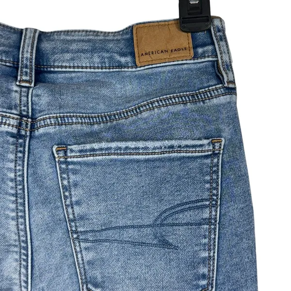 American Eagle SZ 4 LONG Hi-Rise Jegging Jeans Soft Knit Chewed Hems Whiskered - Image 7