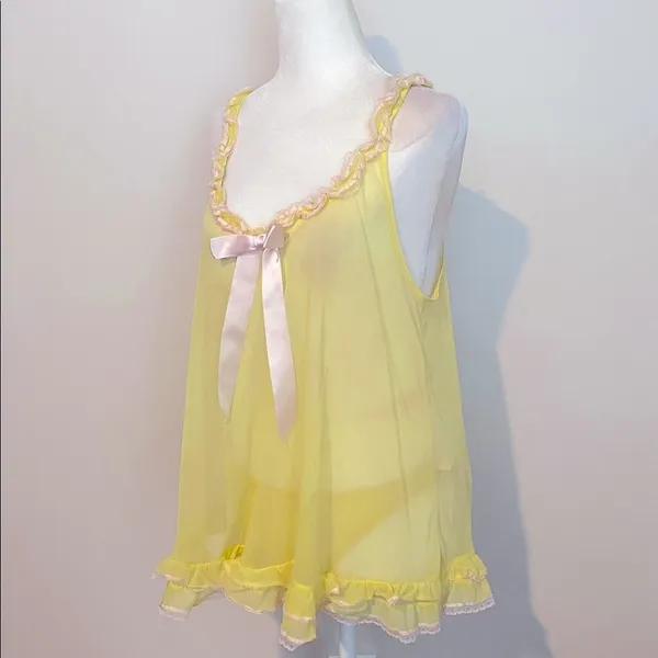 Victoria's Secret Yellow & pink Sheer Chemise & panty - Image 5