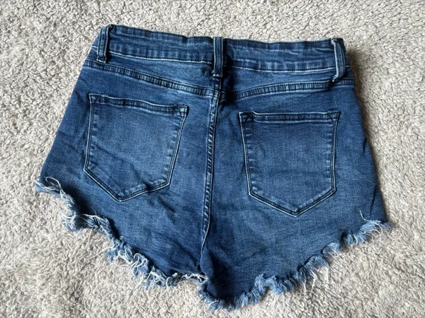 KanCan USA Distressed Denim Shorts Size 13/30 - Image 2