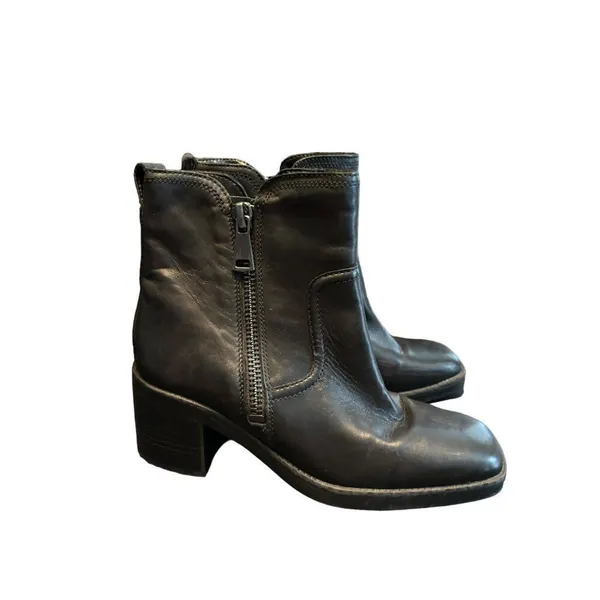 Women's Naturalizer Emmy Black Leather Ankle Boots With Side Zipper & 2-Inch Hee - Image 9