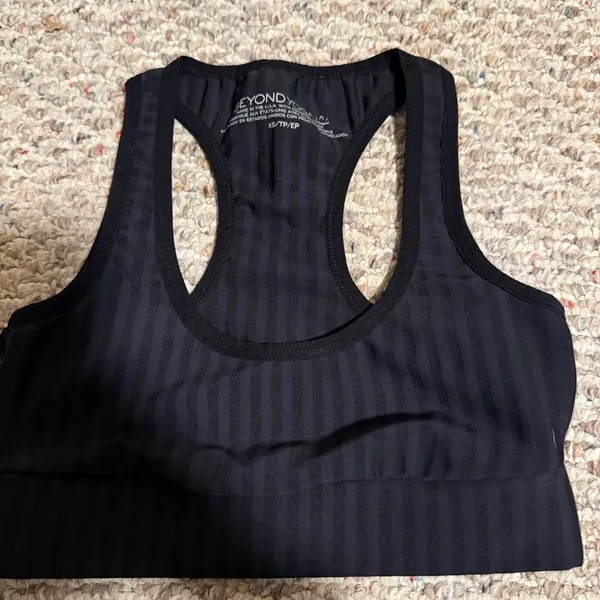 Beyond Yoga Work It Over Bra Dtriped Jacquard Long Line Bra Black- Size XS - Image 6