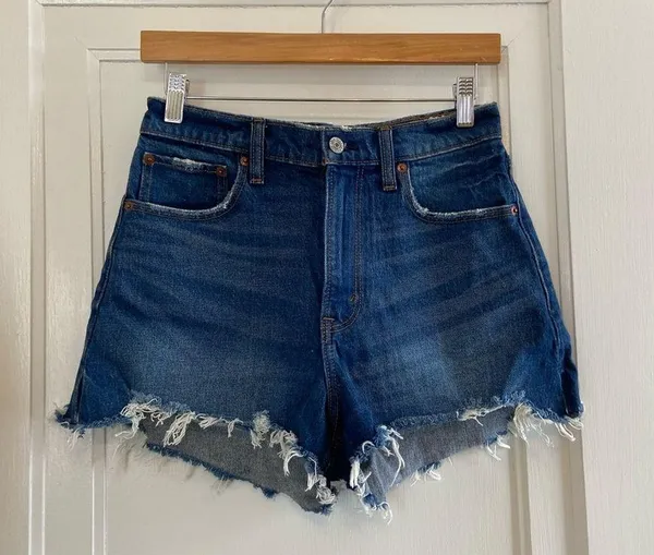 Abercrombie & Fitch Cutoff Jean Shorts High Rise - Image 2