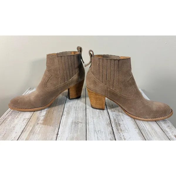 Dolce‎ Vita Brown Suede Western Ankle Boots Stacked Block Heel Booties Size 7.5 - Image 2