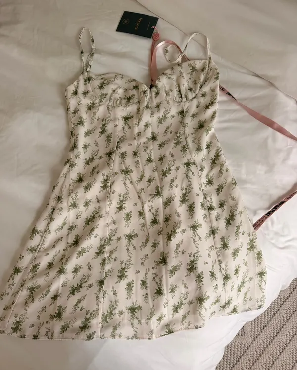 House of CB Christiana Garden Print Mini Dress Size: M - Image 2