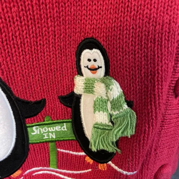 VTG Christmas Sweater Vest Bechamel Sz Small Red Penguins Snowflakes Embroidered - Image 9