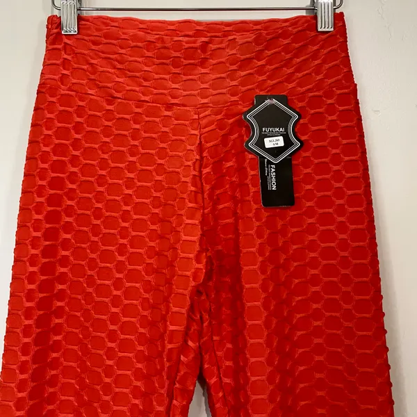 Women’s Butt Lifting Yoga Activewear Pants Leggings Red NWT - Image 2