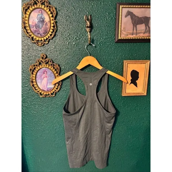 Lululemon Green Swiftly Tech Tank Top Sz 6 - Image 3