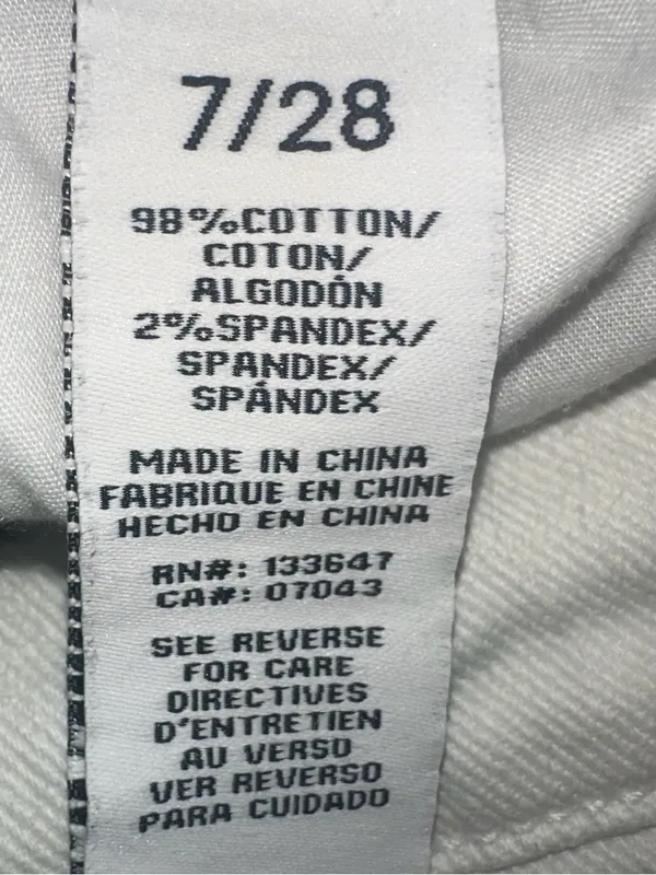Celebrity Pink White Button Fly Distressed Bestie Jeans Size 7/28 - Image 7