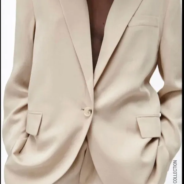 ZARA NEW Women's Size Beige One-Buttoned Long Sleeve Oversized Blazer Jacket Tan - Image 10