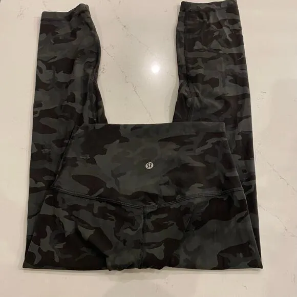 Lululemon Align Crop Leggings Camo‎ size 4 - Image 6
