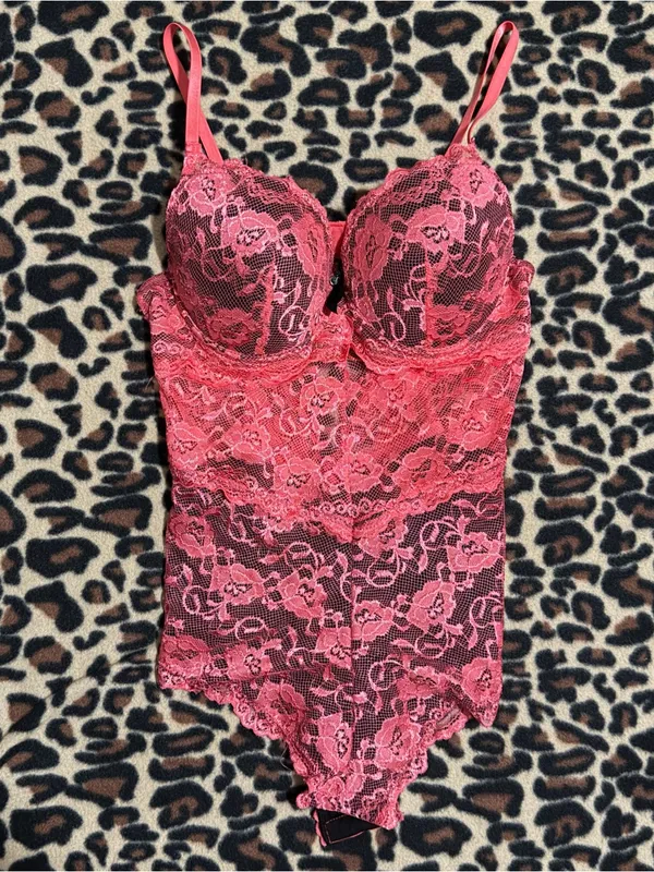 2000s vintage whimsical pink and black lace floral bodysuit - Image 2