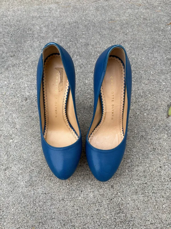 Charlotte Olympia Dolly Maraca leather platform pumps size 35 - Image 12