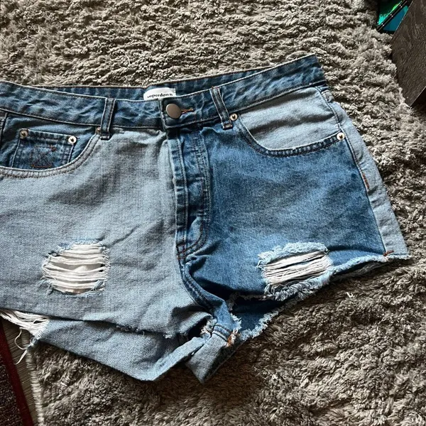 Superdown Lydia Two Tone Short in Blue Multi size 30‎ - Image 6