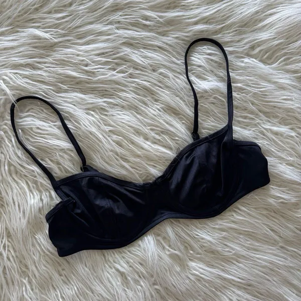 Pink by Frankie’s Bikinis Buttercup Bikini Top Black Shine Size Small - Image 2