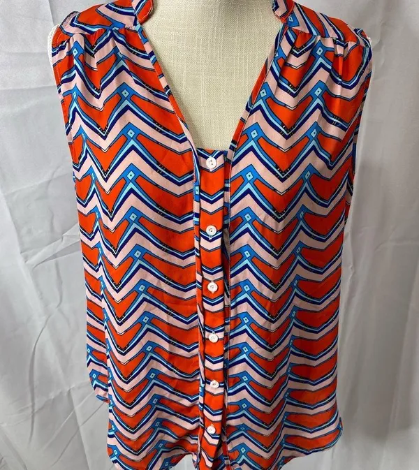 Fun 2 Fun semi sheer button down - Image 11