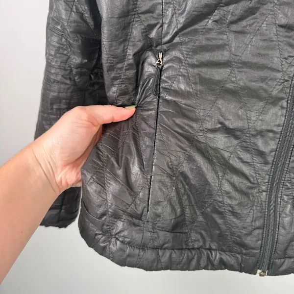 Patagonia Nano Puff Hoody Jacket Black Insulated Outdoor Gorpcore Womens Small - Image 4