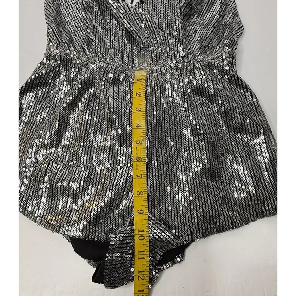 Showpo Disco Lights Playsuit Romper Sz 08 Silver Sequins Dance Festival Diva New - Image 4