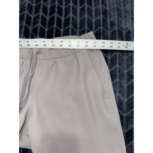 Lululemon Women's Gray On the Fly Wee Are From Luxtreme Joggers Sz 6 - Image 7
