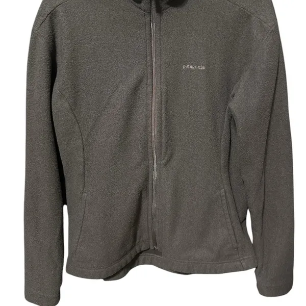 Women’s Patagonia Synchilla brown jacket - Image 3
