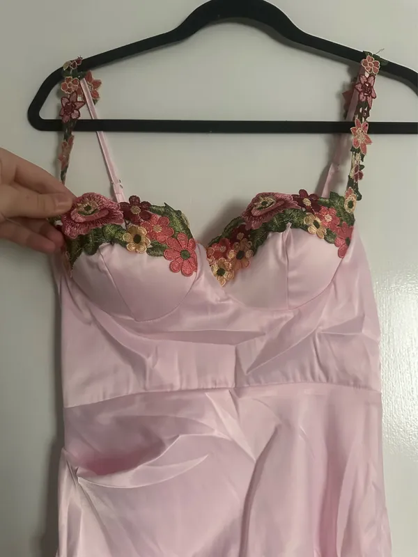 Selfie Leslie Dress - Image 4