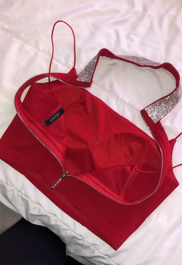 ENTRY Red Two Piece Rhinestone Set Size Small - Image 4