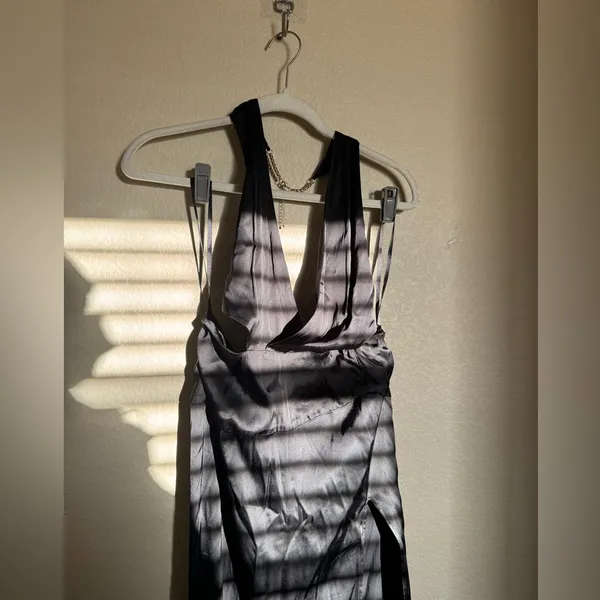 Michael Costello x REVOLVE Cosmo Gown‎ in Black Size S - Image 4