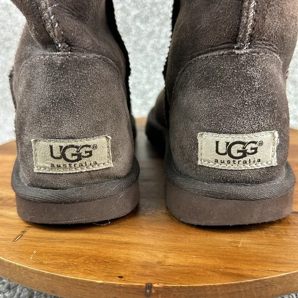 Ugg boots women’s size 6 - Image 2