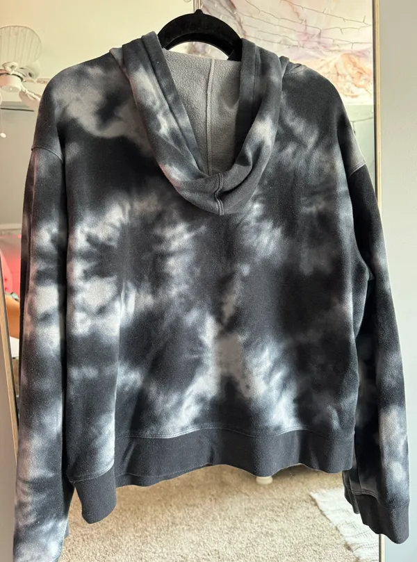 Sweatshirt - Image 2