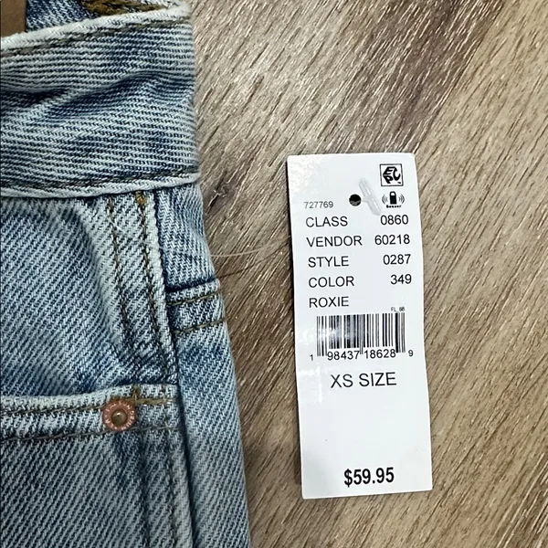 Classic Blue Women's Jeans pacing Casey low rise baggy wide leg - Image 4