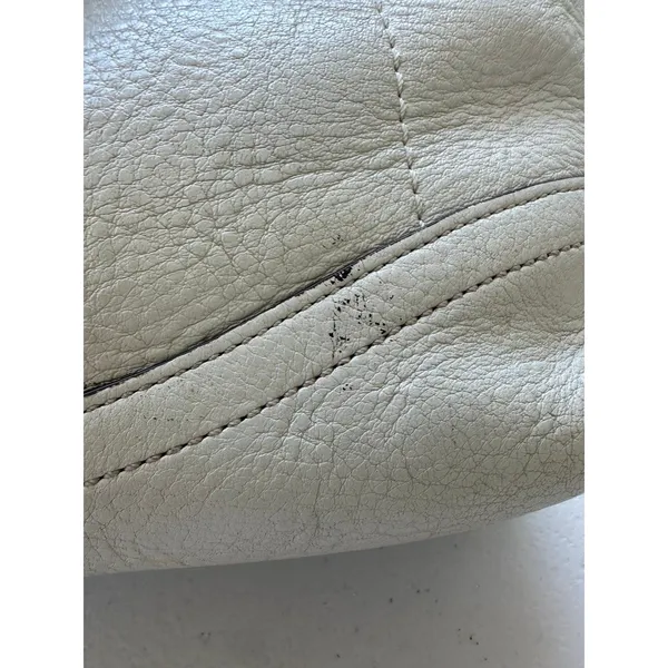 Vintage Coach F10942 Soho Collection Pebbled Leather Baguette Shoulder Bag - Image 6