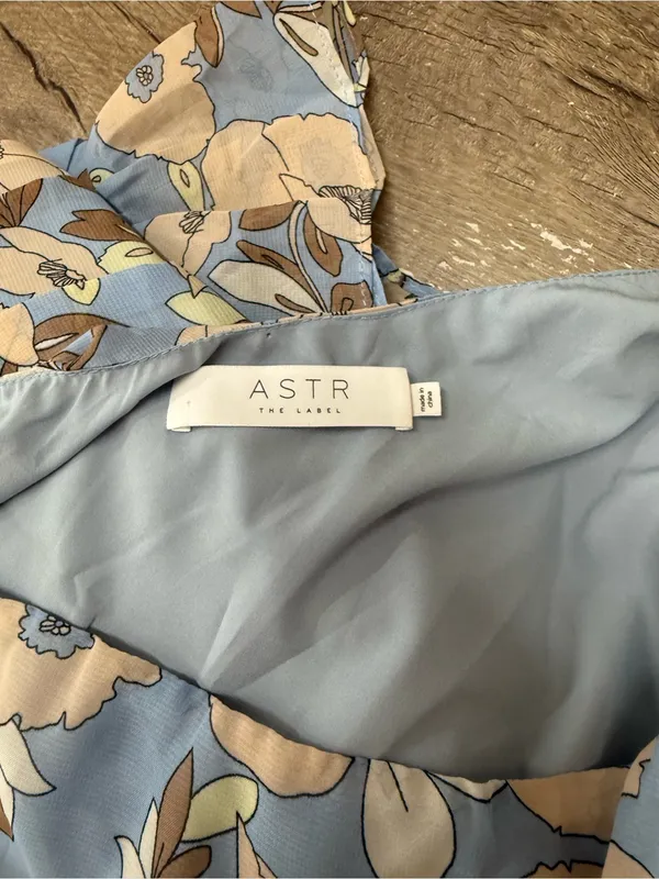 ASTR one shoulder‎ floral mini dress size medium - Image 7