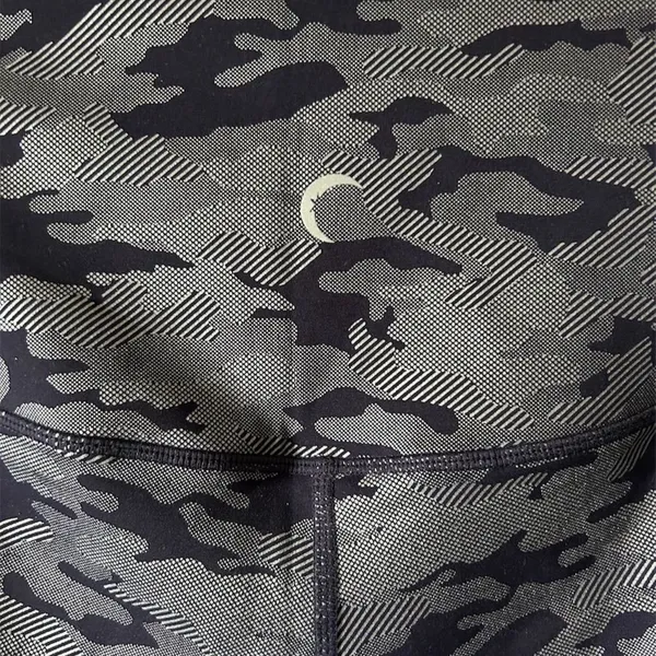 Zyia Active Women’s Silver Camo Supreme Hi-Rise Size‎ 12 Leggings Metallic Sheen - Image 6