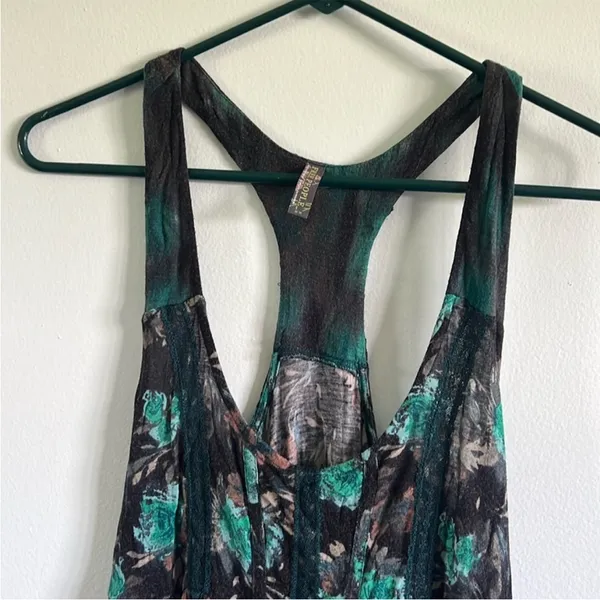 Free People Racerback Top / Tunic Black and Green with Lace - Image 2