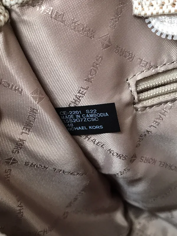 Michael Kors Purse - Image 10