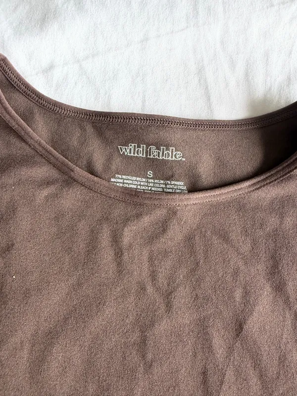 brown wild fable short sleeve - Image 3