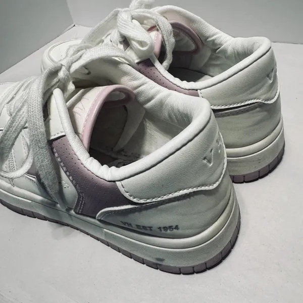 VINTAGE HAVANA Women’s Fashion Sneakers Leather white & Pink Star 7.5 - Image 5