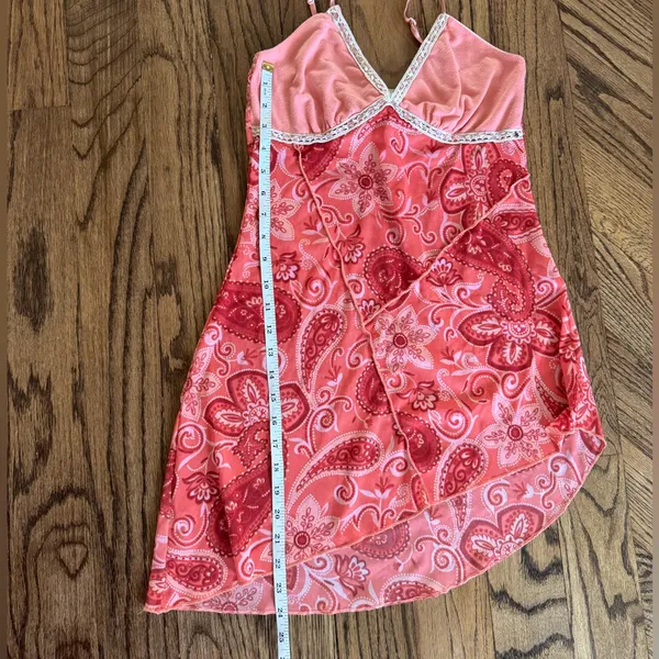 Y2K Vintage Maurice’s Cami Tank Top Asymmetrical Pink Rhinestone Small Paisley - Image 5