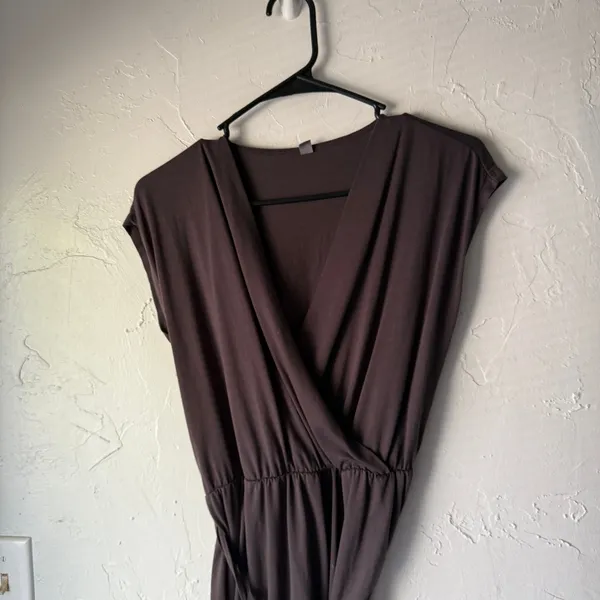 Uniqlo Brown Sleeveless Faux Wrap Dress‎ with Belt Size Small Clean Girl - Image 2