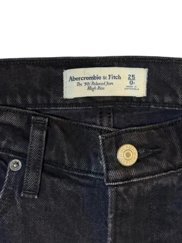 Abercrombie & Fitch Black 90s Relaxed High-Rise Jeans - Image 4