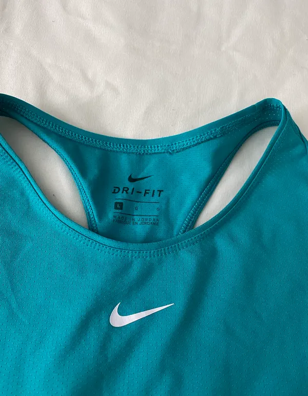 Nike Dri-Fit Tank Top - Image 3