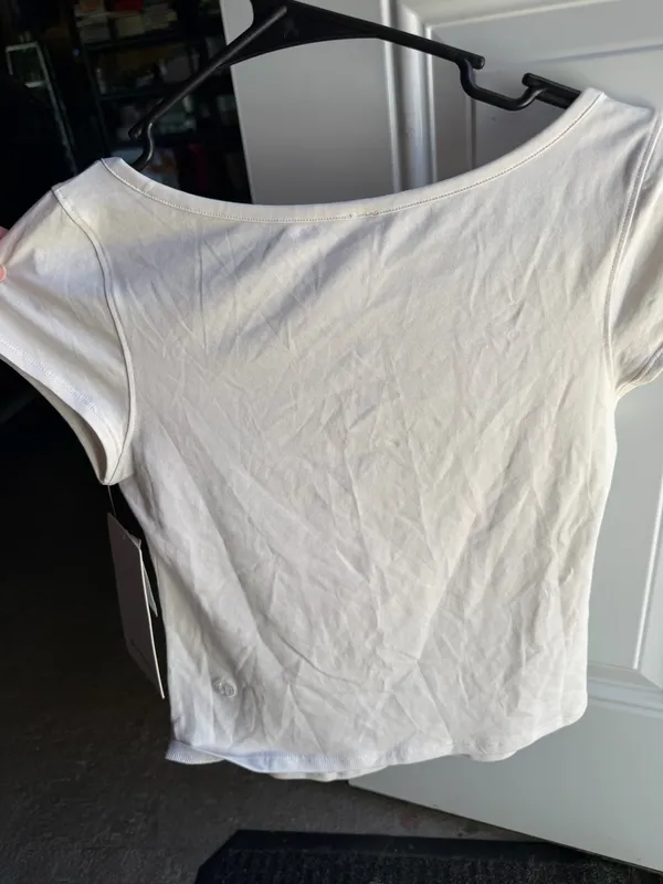NWT Lululemon Cap Sleeve Henley Tee - Image 3