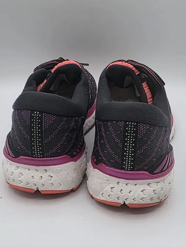 Brooks Transcend 6 Womens Running Shoes Gray/Pink Size 8 Cushion Walk Workout - Image 7