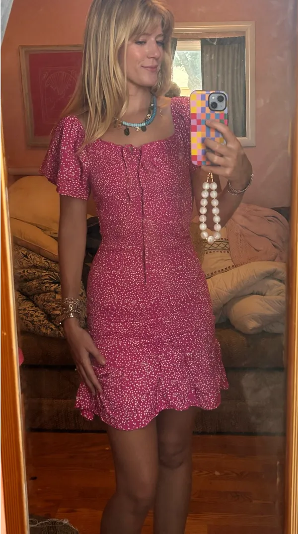 Pink and white polka dot fitted dress - Image 4