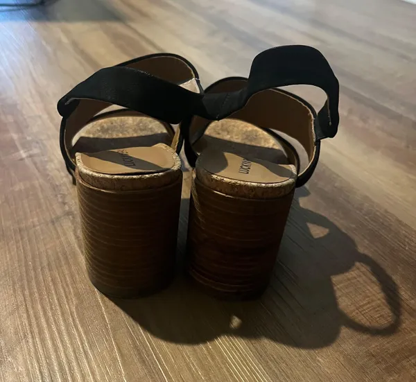 Lucky Brand Black Faux Suede and Cork Block Heel Sandals - Size 7 - Image 3