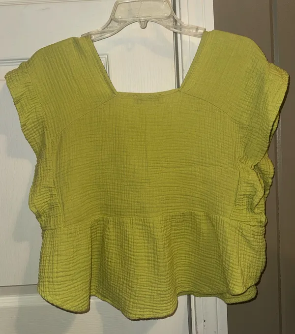 Hyvfe Lime Green Textured Ruffle Sleeve linen type material Top - Image 4