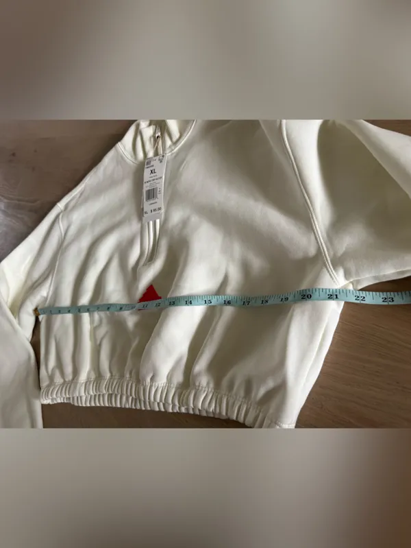 Adidas Cropped Half-Zip Sweatshirt cream size XL NWT - Image 9