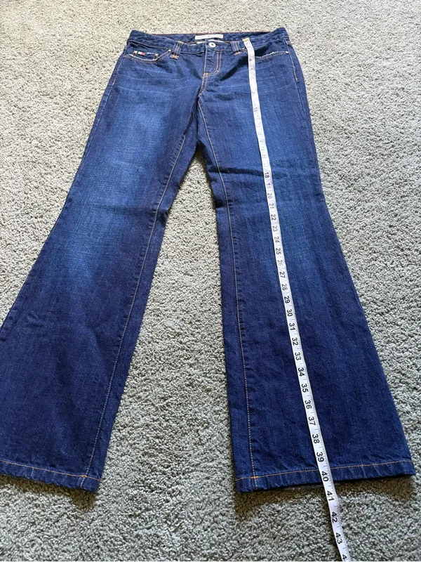 Tommy Hilfiger Low Rise Flare Jeans Womens Size 8 90s Y2K Lightly Distressed - Image 3
