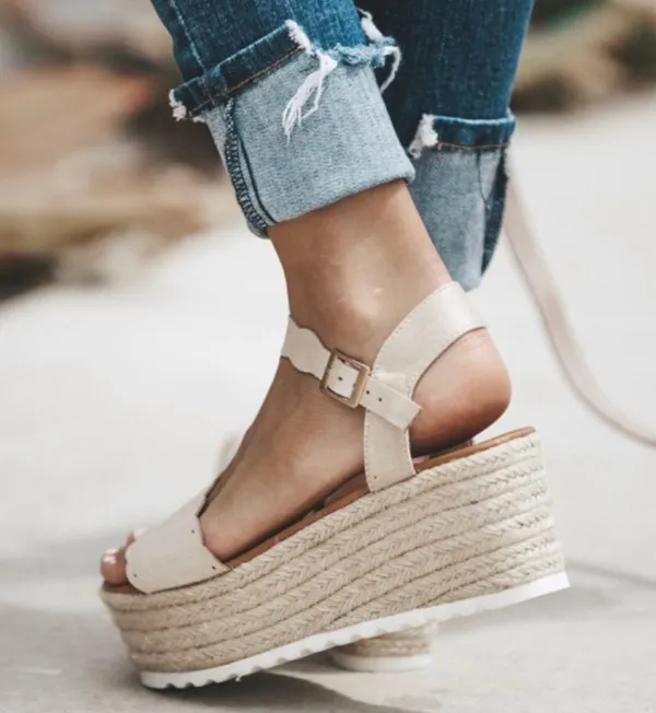 Ams Nude/Natural scalloped Espadrille Wedge - Image 4